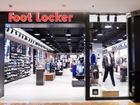 Foot Locker第二季度销售额增长