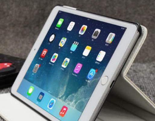 苹果揭秘iPadAir4侧面指纹,为配合全面屏设计