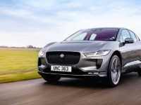 2022 Jaguar I-Pace获得更快的充电和更好的车载技术