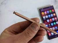 互联网看点：三星Galaxy Z Fold 2最新爆料:原型机支持S Pen手写笔