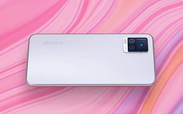 vivoS7参数配置评测,搭载骁龙765G处理器