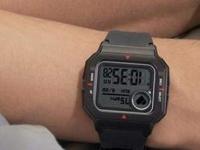 互联网看点：Amazfit Neo智能手表首发:复古设计价格279元