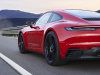 保时捷新911 GTS的涡轮增压准备就绪