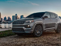 2022年Jeep Compass运动新内饰和技术起价为26,490美元