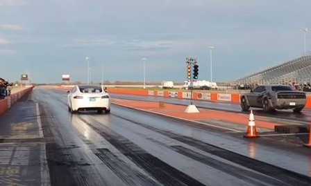 带有猎豹模式的特斯拉Model S Performance创造了新的1/4英里纪录